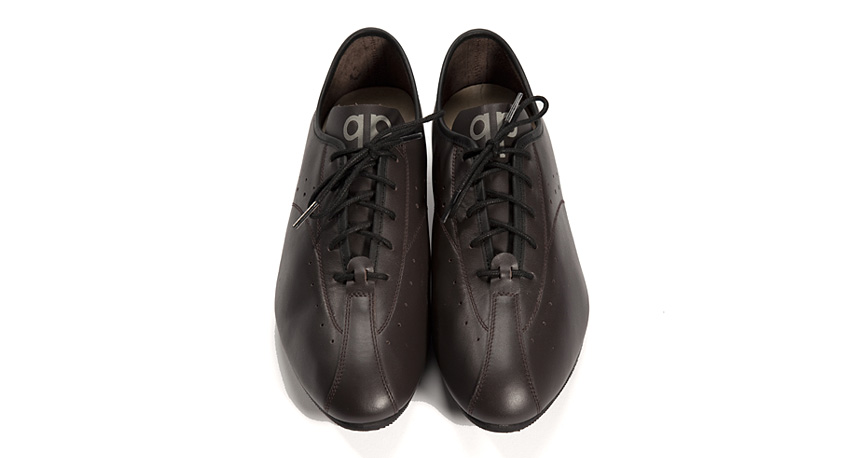 Leather cycling shoes at Quoc Pham – Permanent Style